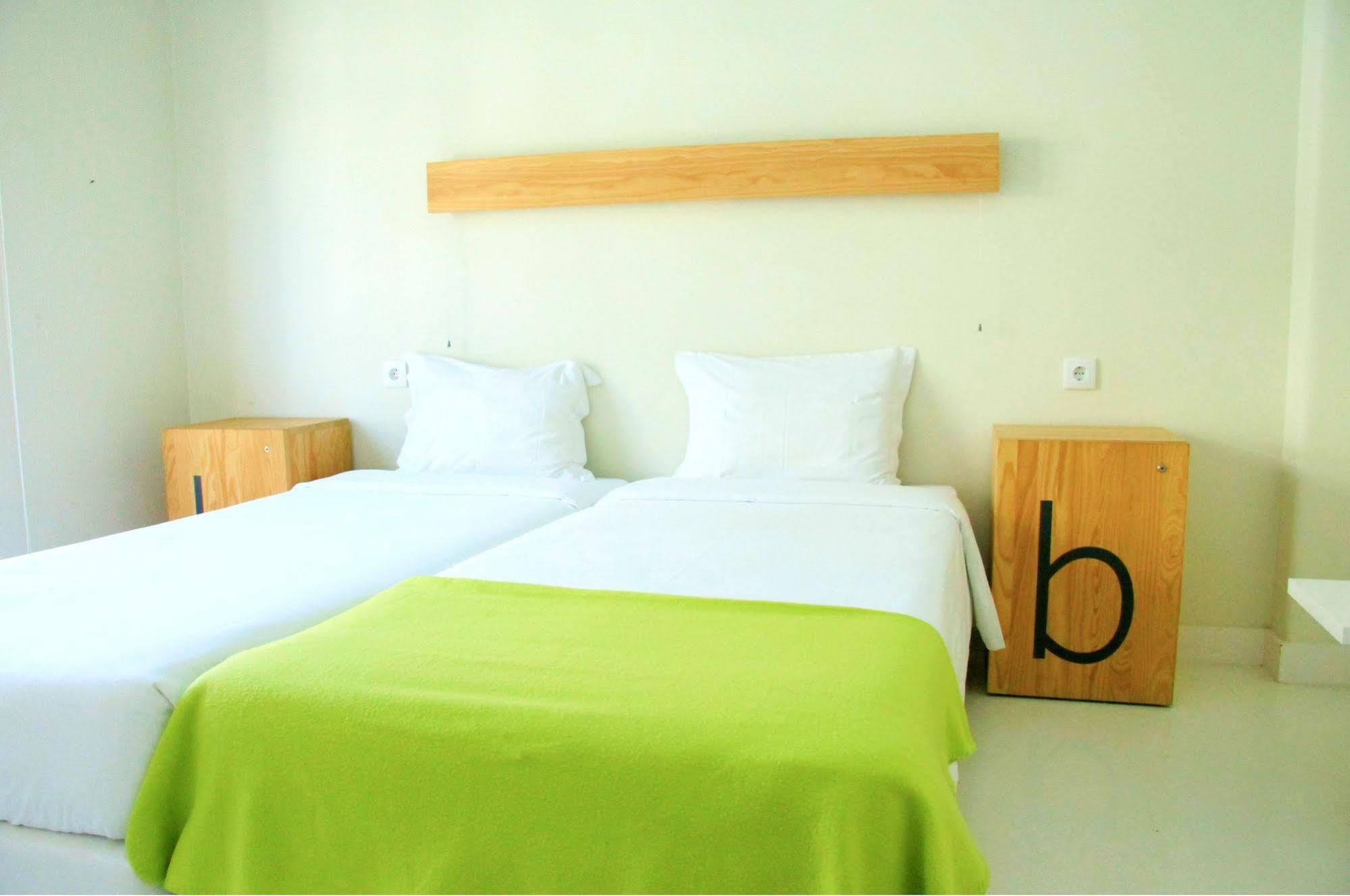 Hostel 4u